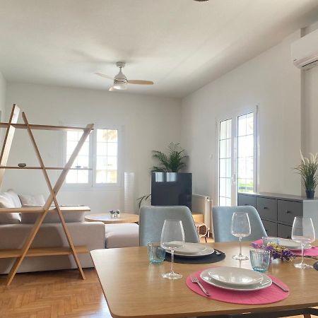 Faliro Comfort Apartment 10 Mins Walking To The Beach Атина Екстериор снимка